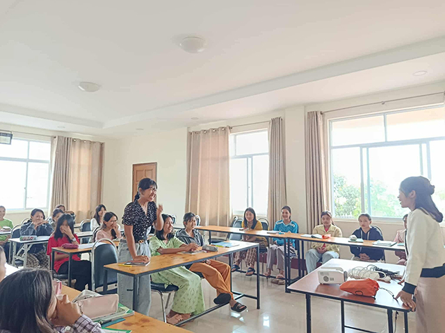 English Classes at Pyin Oo Lwin
