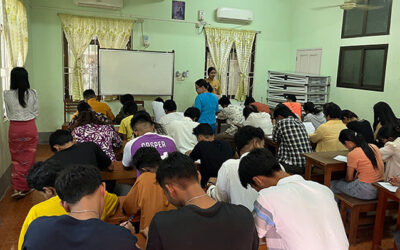 English Classes at Pyin Oo Lwin